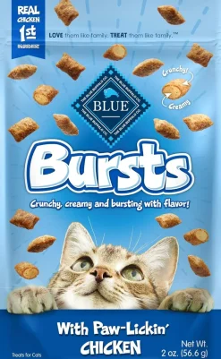 Blue Buffalo Bursts Crunch & Creamy Paw-Lickin Chicken Treats For Cats (2 oz)