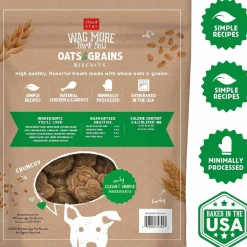 Cloud Star Wag More Bark Less Oats & Grains Chicken & Carrot Crunchy Dog Biscuits (3 lb)