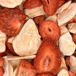 Higgins Sunburst Freeze Dried Fruit Strawberry Banana Treats For Birds 0.5 oz