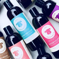 kin+kind Itchy Organics Fig & Cedar Oatmeal Shampoo for Dogs (12 oz)