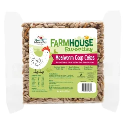 Manna Pro Farmhouse Favorites Mealworm Coop Cakes for Poultry (3 cakes)