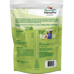 Manna Pro Farmhouse Favorites Triple Bug Mix Poultry Treat (2 lb)