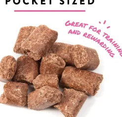 Manna Pro Peppermint Bite-Sized Nugget Treats for Horses (4 lb)