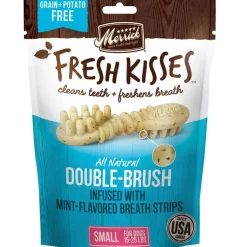 Merrick Fresh Kisses Double-Brush Mint Breath Strips Dental Dog Treats, Small