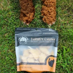 Oma's Pride Freeze-Dried Turkey Breast Chunks Dog & Cat Treats