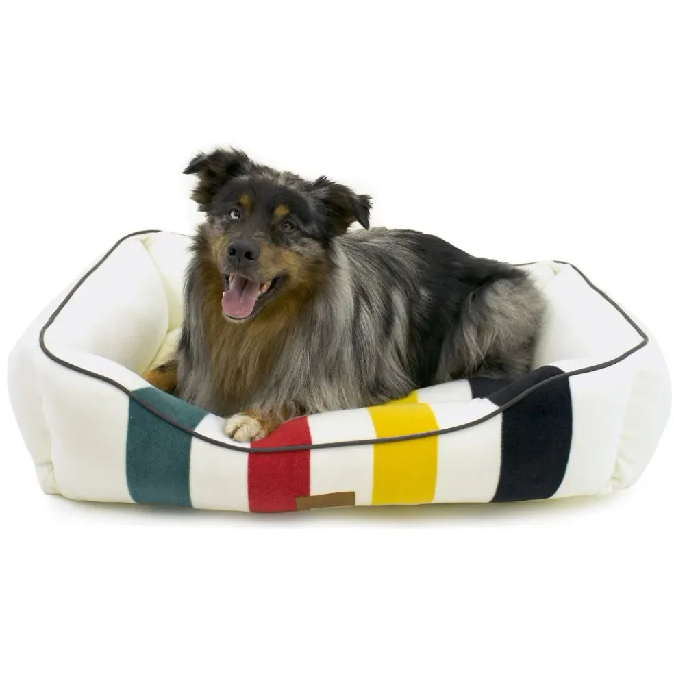 Pendleton Glacier National Park Kuddler Pet Bed