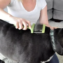 Safari Flexible Slicker Brush for Dogs