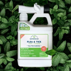 Wondercide Natural Flea, Tick & Mosquito Yard & Garden Spray with Natural Essential Oils, 32-oz